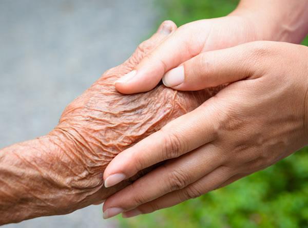 Centre Dental Cise - Figueres | Gerodontologia